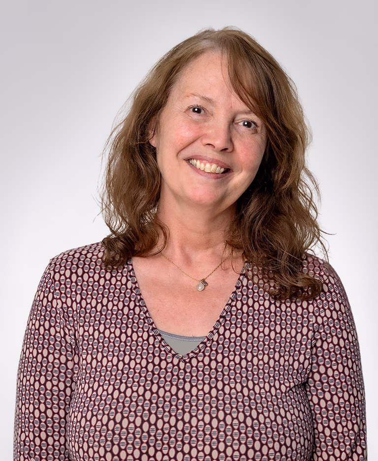 Headshot of Margaret Smillie